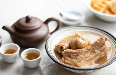 Bak,Kut,Teh,Or,Bakut,Is,A,Pork,Rib,Dish